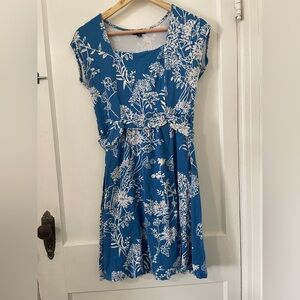 4/$20! Land’s End Floral Blue Dress